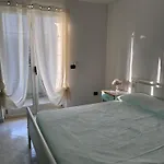 Сasa de vacaciones Lily Sellia Marina
